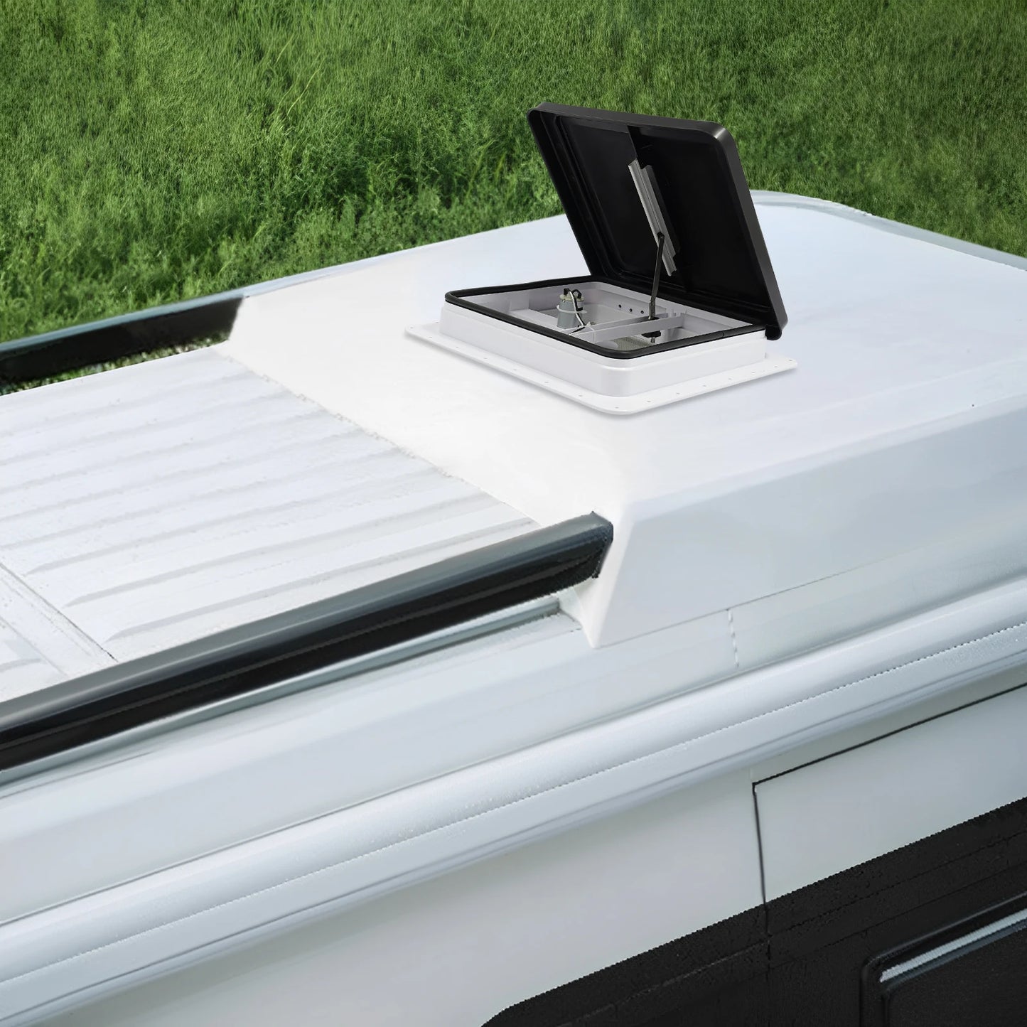 Ventilateur De Toit RV Avec Lucarne 420x420 Mm Camping-car