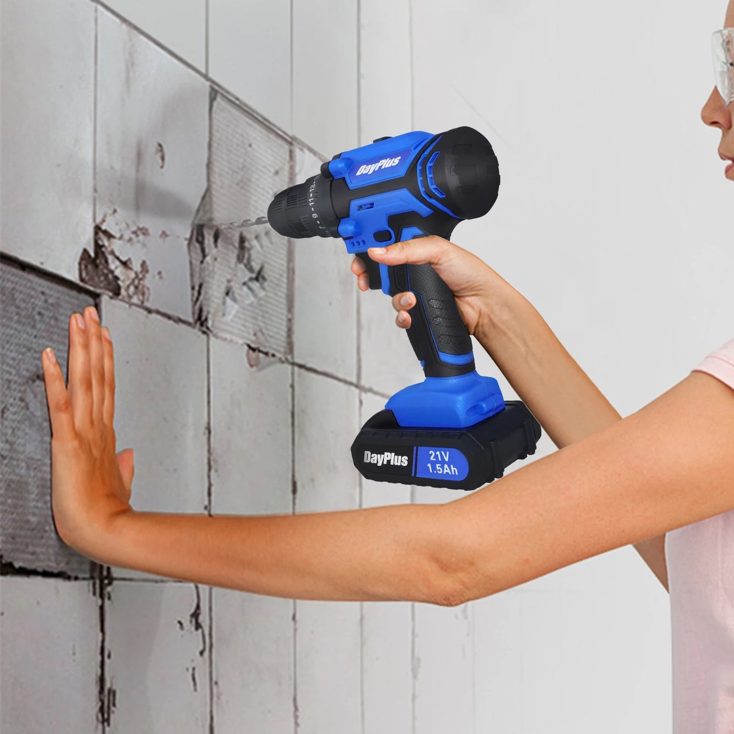 DayPlus Perceuse Sans Fil 21V Puissante, 2 Vitesses, 25 Positions de Couple 1400 rpm 1500mah 2 vitesses 21v 2500w _Hi_chtgptapp_optimised_this_description-generator _Hi_chtgptapp_optimised_this_seo-meta-description _Hi_chtgptapp_optimised_this_seo-meta-title _Hi_chtgptapp_optimised_this_tags-generator _Hi_chtgptapp_optimised_this_title-generator batterie lithium couple 45nm forets 10mm mandrin 10mm moteur brossé perceuse visseuse perçage bois perçage métal sans fil vissage vitesse variable