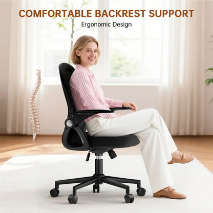 Chaise de bureau compacte noire – dossier maille et roulettes - Noir / France - Chaise de bureau compacte dossier maille