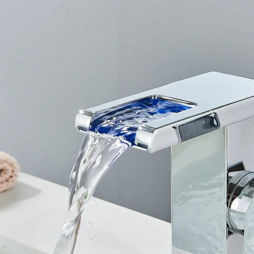 Mitigeur de lavabo cascade LED chaud/froid – détail produit 7