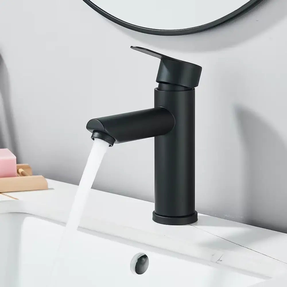 Mitigeur de lavabo chaud/froid – finition or brossé – détail produit 2