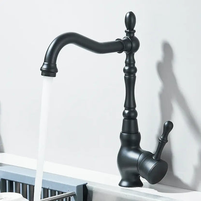 Mitigeur noir pivotant pour évier – eau chaude et froide – variante Noir